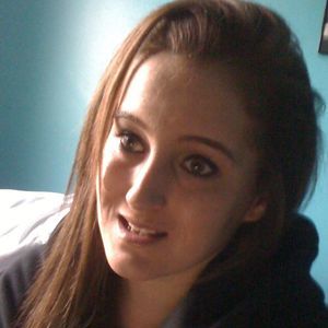 Meet your Posher, Caly